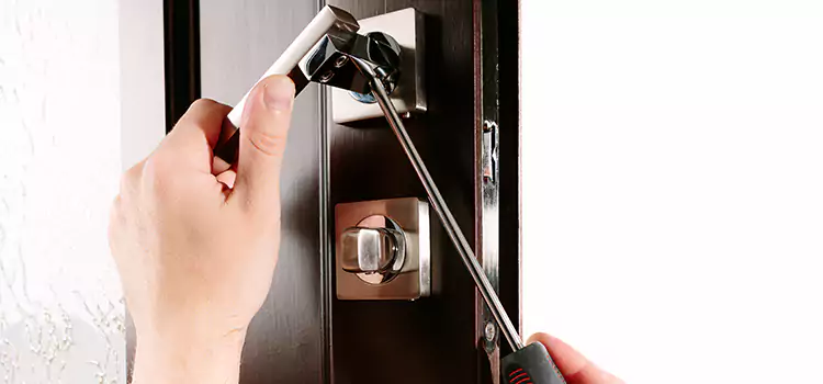 Door Lock Replacement Service Norwood